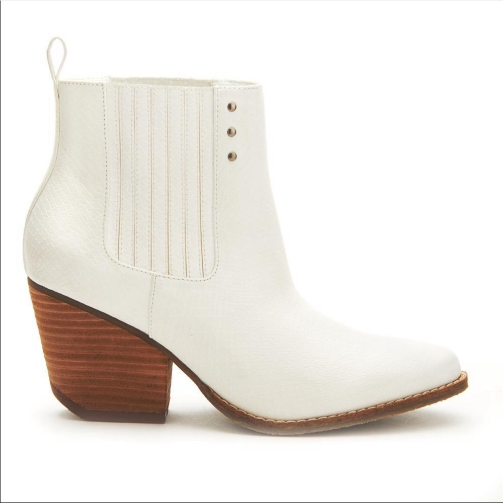 Coconuts By Matisse White Snakeskin Slick Bootie